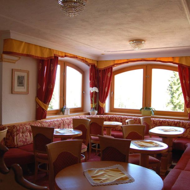 bar-interno-costruzione-hotel